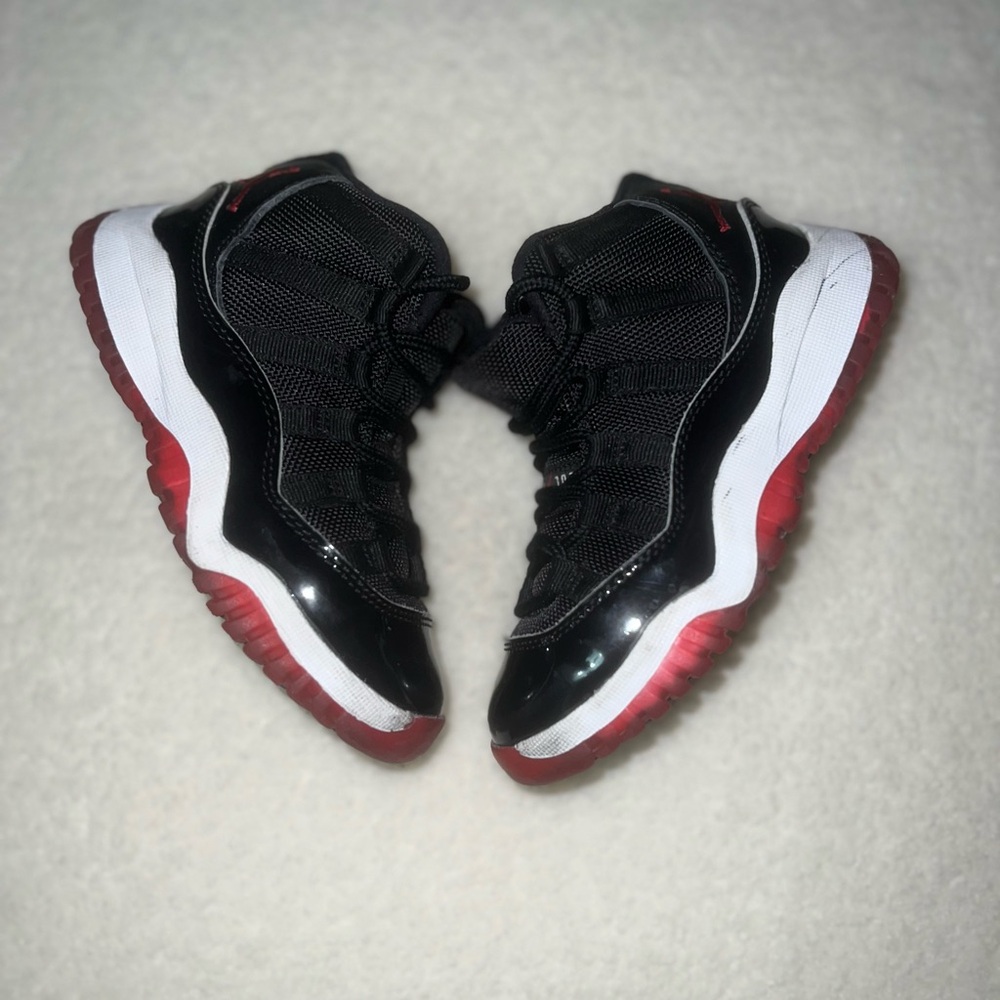 Jordan Bred 11s